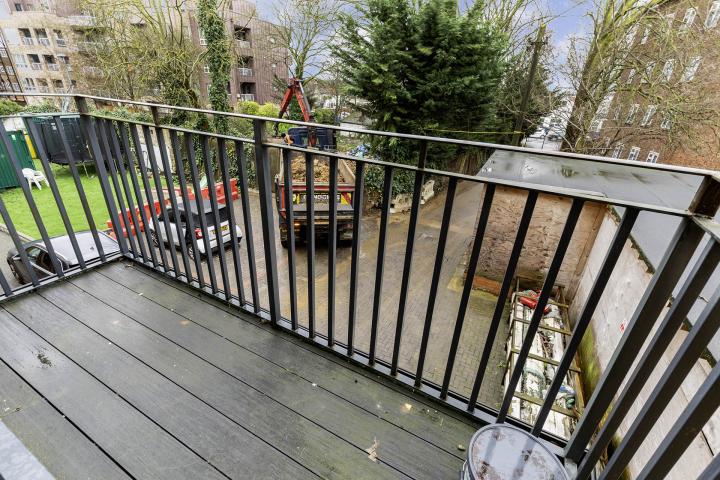 			2 Bedroom, 1 bath, 1 reception Apartment			 Dignam Close , CRICKLEWOOD